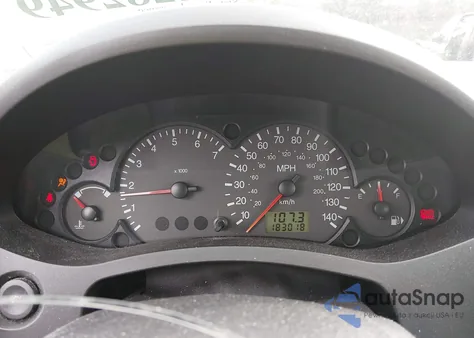 2005 Ford Focus Zx5 z USA, uszkodzony, nr VIN 3FAFP37NX5R119308